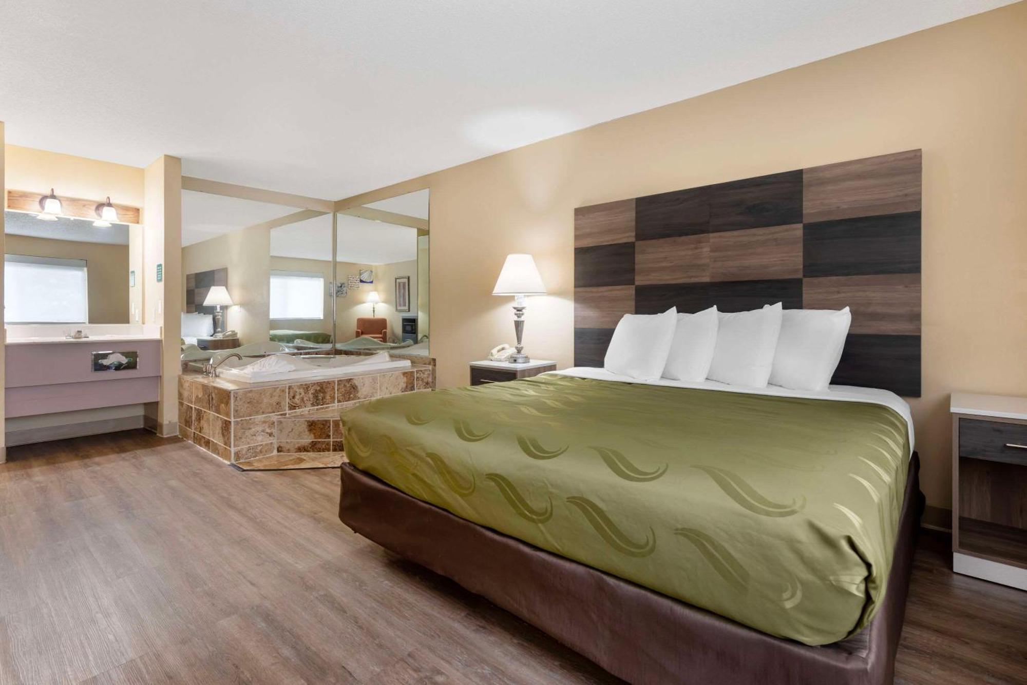 Quality Inn Bemidji Exterior photo